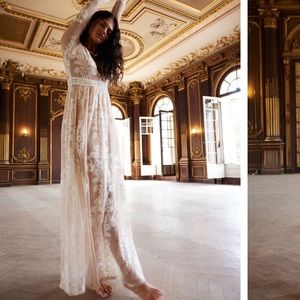 For love and lemons Temecula maxi dress (white)